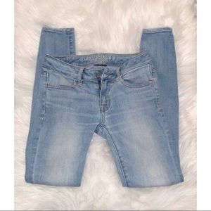 ❌ SOLD ❌ American Eagle Jean Jeggings 🦅